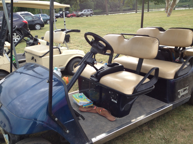 Illustration for article titled I Love Golf Carts